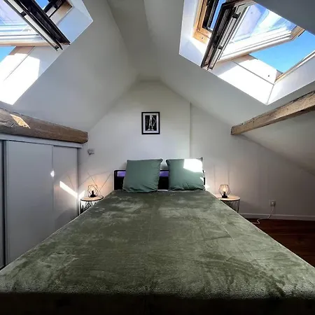 Climber's Loft With Netflix